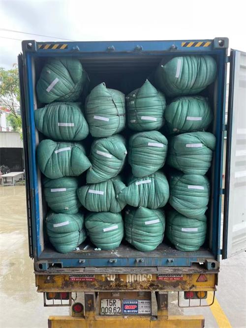 鴨羽絲1.jpg 鴨羽絲1.jpg